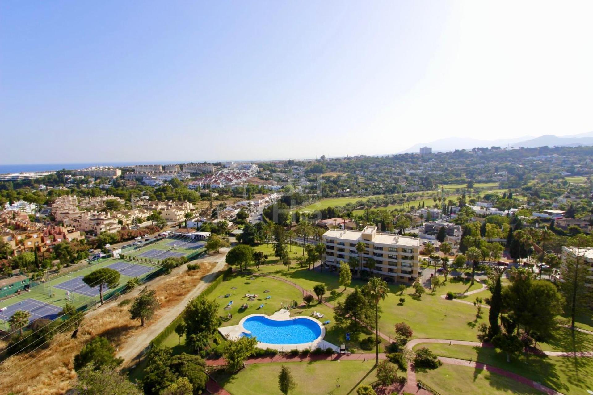 Ferienwohnung Torres De Aloha 2 Bdr Puerto Banus Marbella Exterior foto